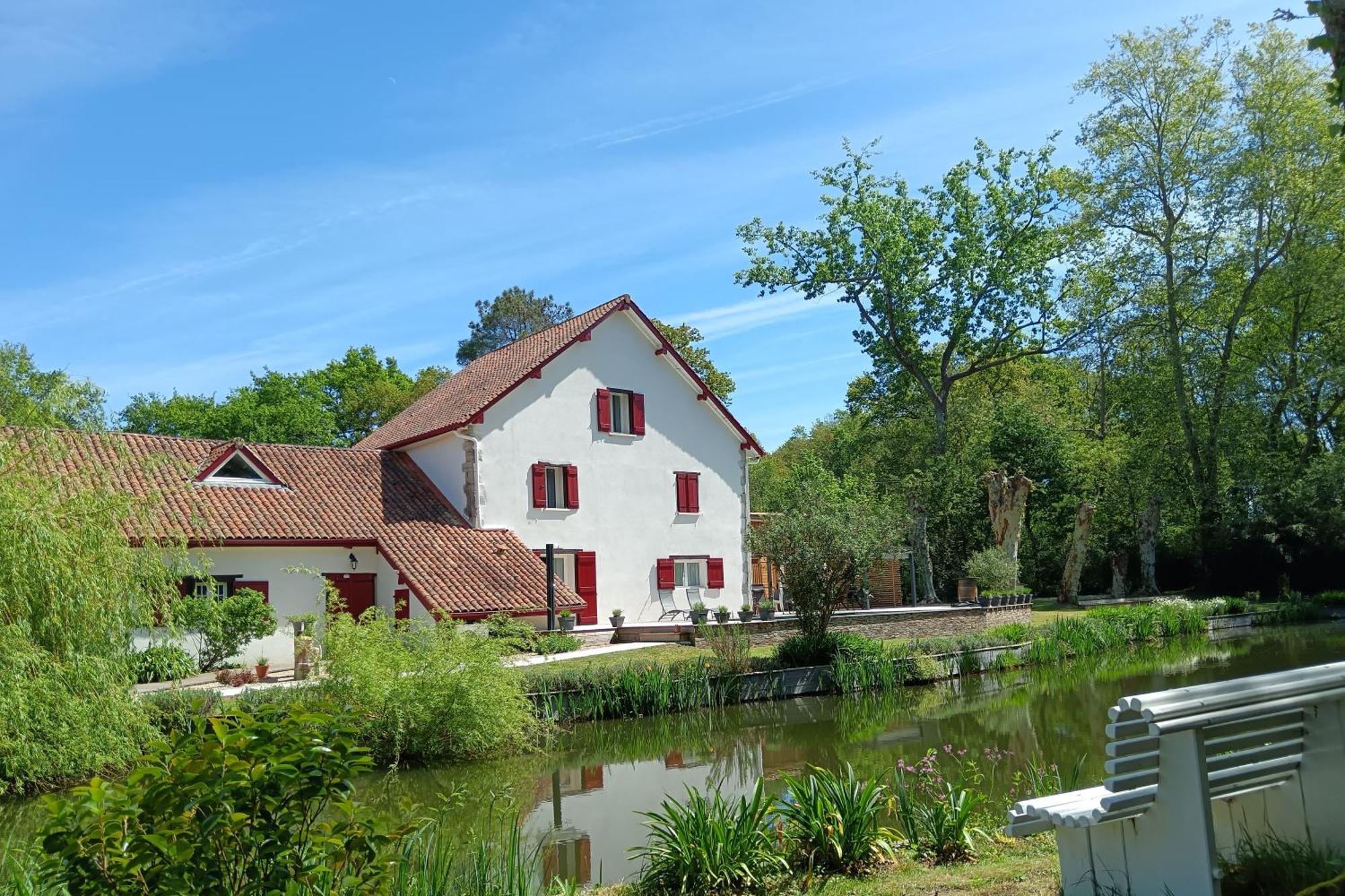 مبيت وإفطار Le Moulin De Saubrigues المظهر الخارجي الصورة